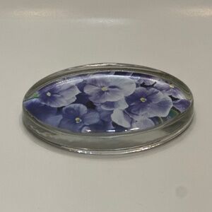 Elegant Oval Glass Art with Floral Design